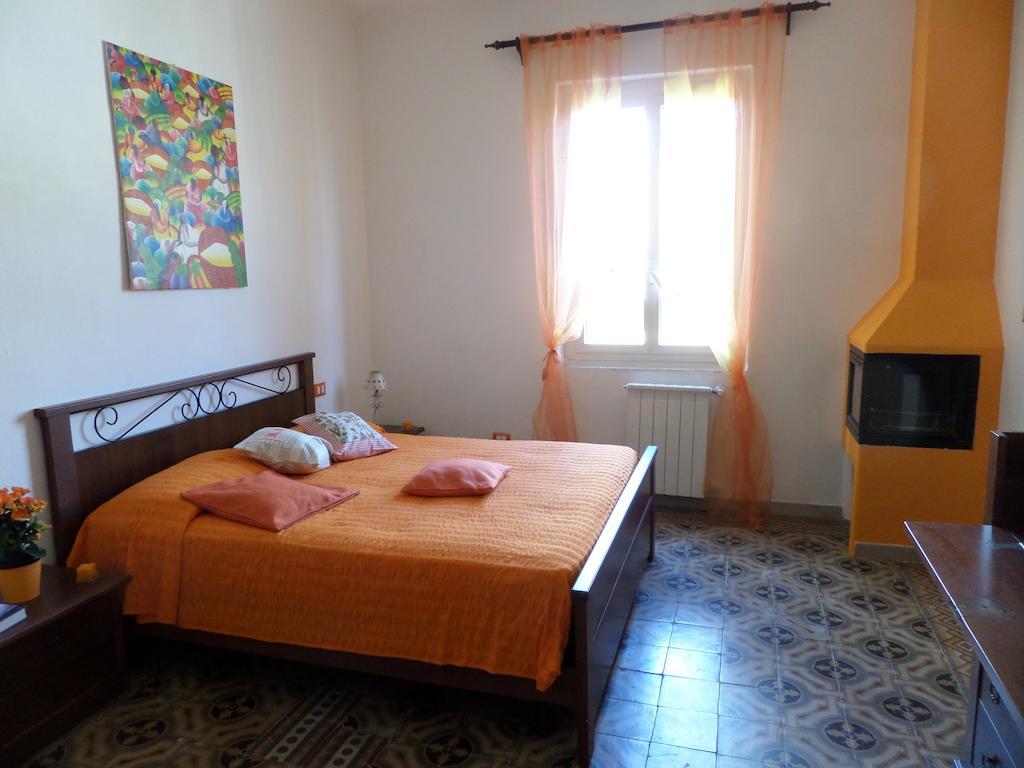 I Colori Di Mag Bed & Breakfast La Spezia Oda fotoğraf